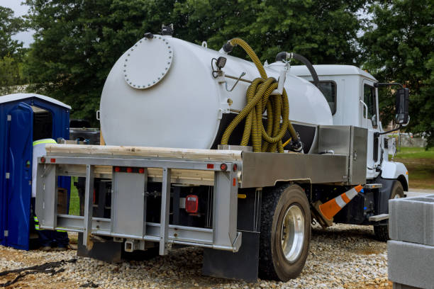 Best Porta potty delivery and setup  in Eastpointe, MI