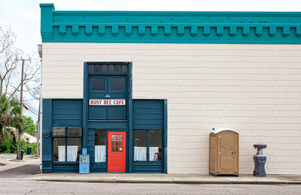 Best Portable toilet rental cost  in Eastpointe, MI